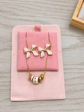 Girls Pink Bow Earrings & Gold Bead Necklace Set